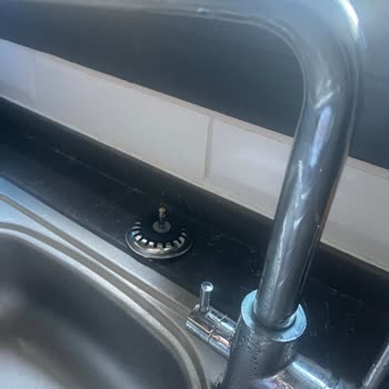 Kale Arıtmalı Muslukta Kireçlenme Ve Renk Değişimi Sorunu