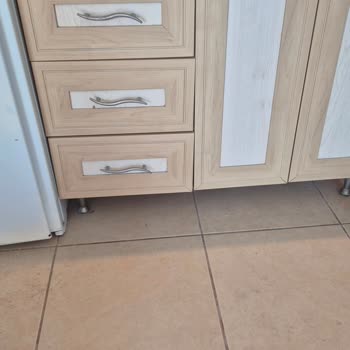 Döküntü Ev, İlgisiz Resepsiyon, Bitmeyen Sorunlar!