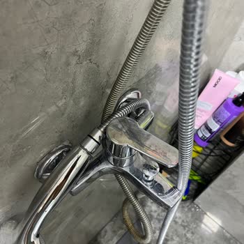 Artema Muslukta Kısa Sürede Renk Değişimi Ve Parlaklık Kaybı