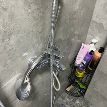 Artema Muslukta Kısa Sürede Renk Değişimi Ve Parlaklık Kaybı