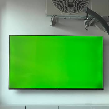 Sıfır TVde Renk Sızması Ve Servis Sorumsuzluğu