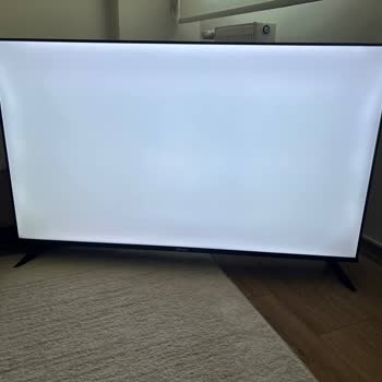 Sıfır TVde Renk Sızması Ve Servis Sorumsuzluğu