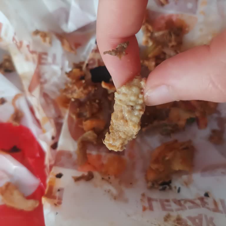 Yemekte Deri Ve Hijyen Sorunu Yaşadım