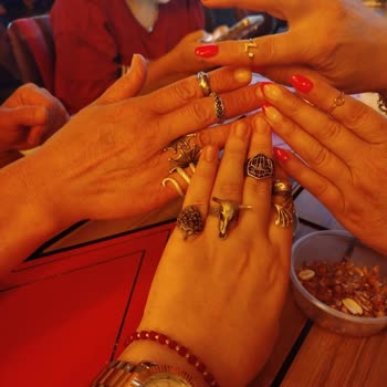 If Sokak Çayyolu Şubesinde Masadan Yüzüklerimiz Çalındı, Umursamaz Müdür Tavrı