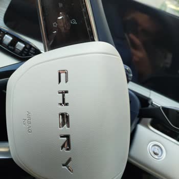 Sıfır Araçta Direksiyon Sorunu Ve Kullanıcı Hatası İddiası İle Mağduriyet