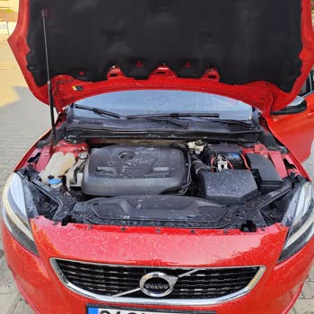 Volvo V40 Su Haznesi Patladı Servis Çözüm Üretmedi