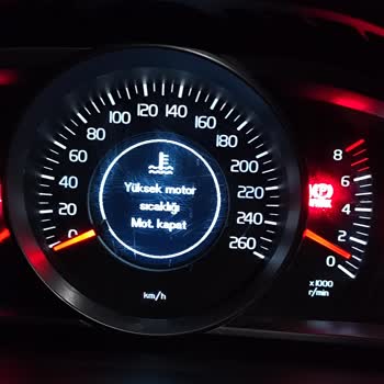 Volvo V40 Su Haznesi Patladı Servis Çözüm Üretmedi