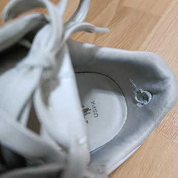 Kısa Sürede Yırtılan Ayakkabı Ve Red Edilen İade Talebi