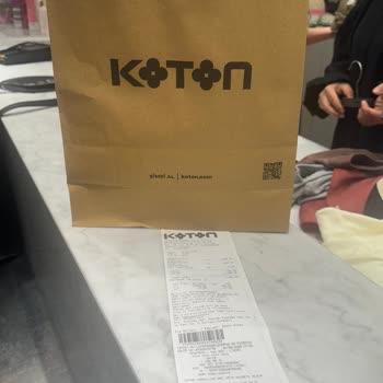 Küçük Kağıt Poşete 6 TL Ücret Şoku!