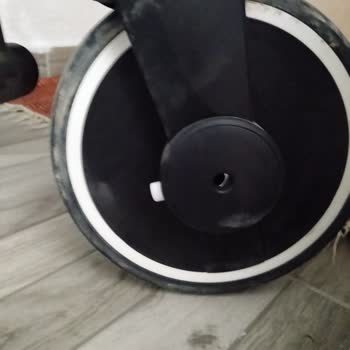 Aldığım Bisikletin Hatalı Pedalına 800 TL Ücret Talep Ediliyor