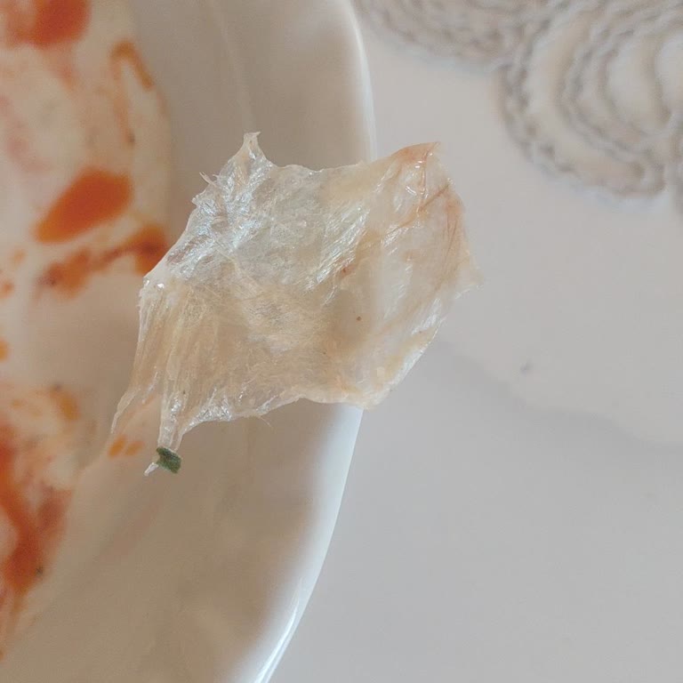 Hazır Mantının İçinden Poşet Parçası Çıktı