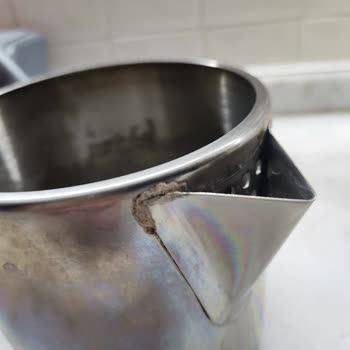 Jumbo Metalix Çaydanlıkta Sürekli Kireçlenme Ve Yüksek Ücretli Çözüm