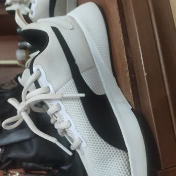 Puma Shoes I Used Indoors Lost Their Color and Look Worn Out