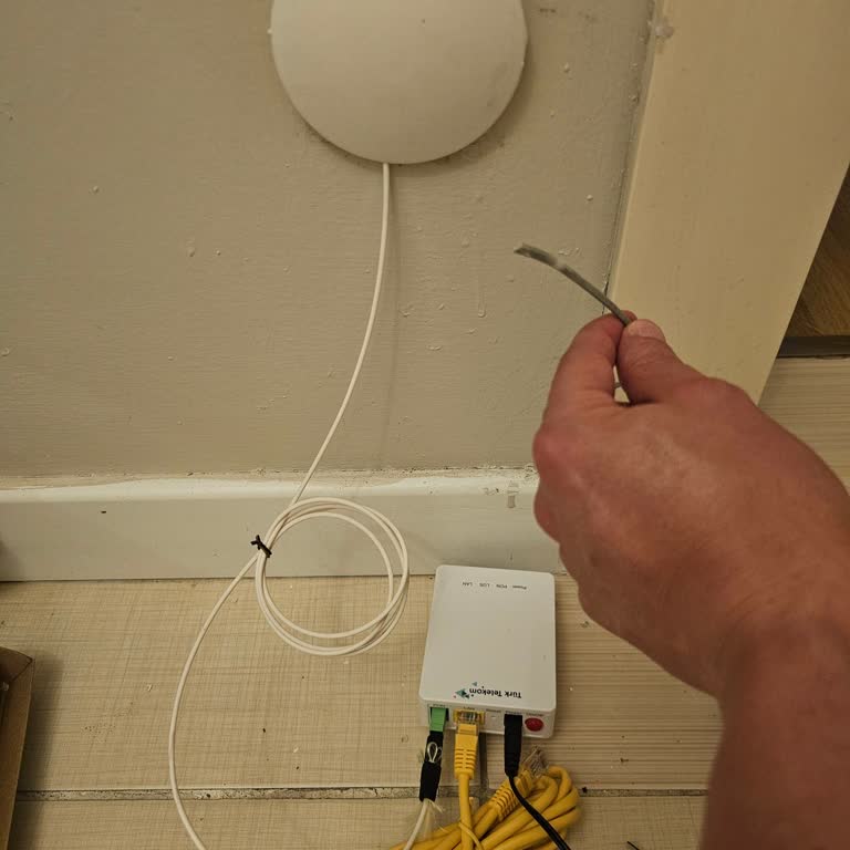 Geçiş Sürecinde Kablo Kesilmesi Nedeniyle İnternetsiz Kaldım