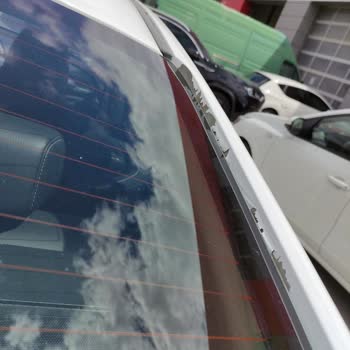 Honda'nın Tavan Boyası Sorununa Çözüm Sunmaması Mağduriyet Yarattı