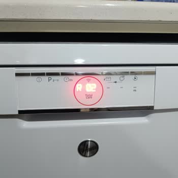 Yeni Alınan Hoover Bulaşık Makinesi Sürekli Hata Veriyor, Değişim Süreci Uzadı