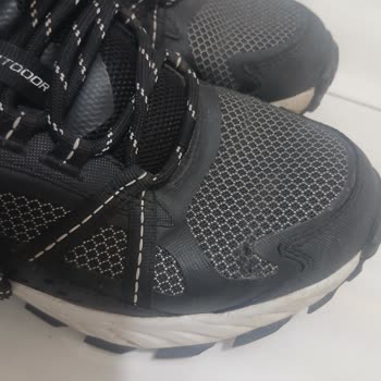 Skechers Ayakkabıda Yırtık Ve Garanti Sorunu