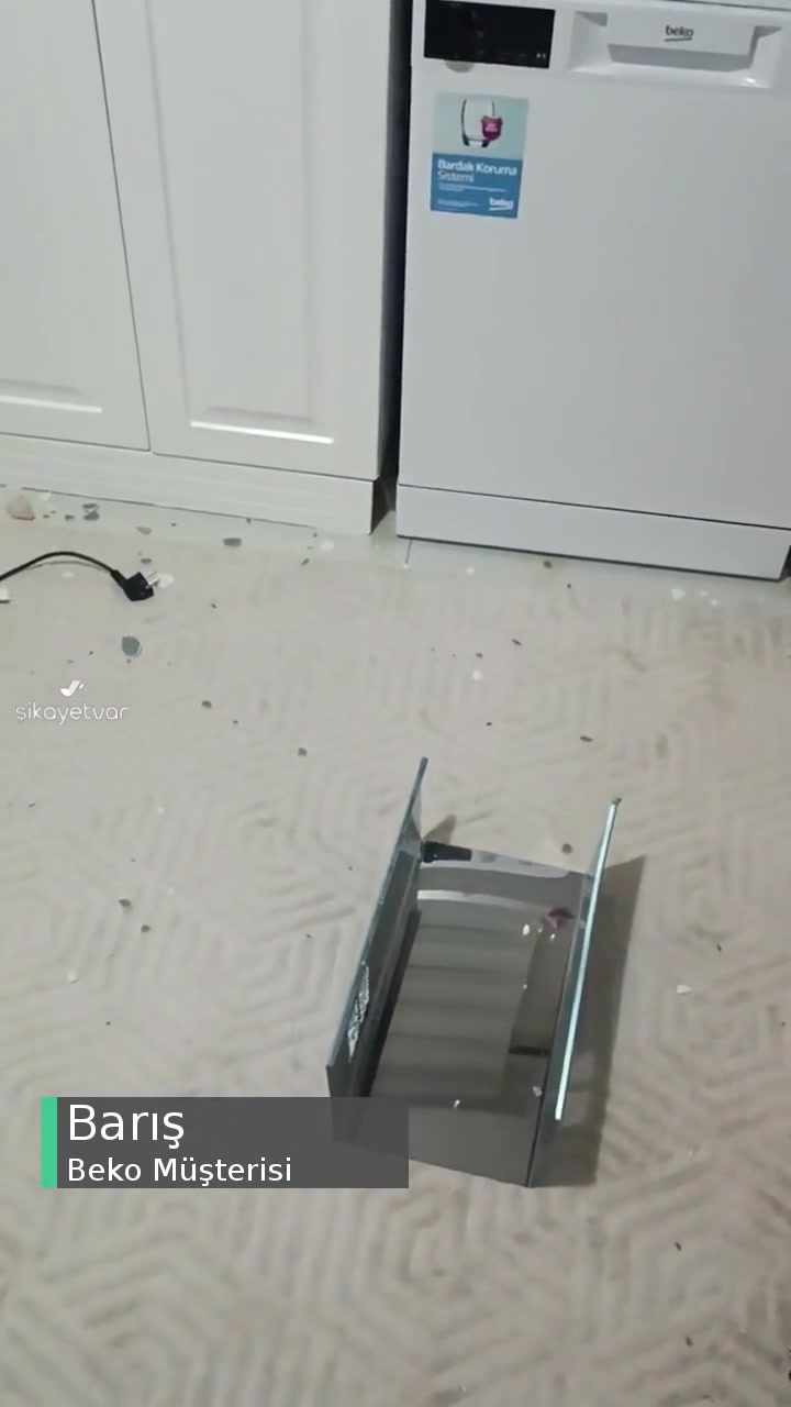 Beko Davlumbaz Düştü Travma Yarattı! videonun kapak resmi