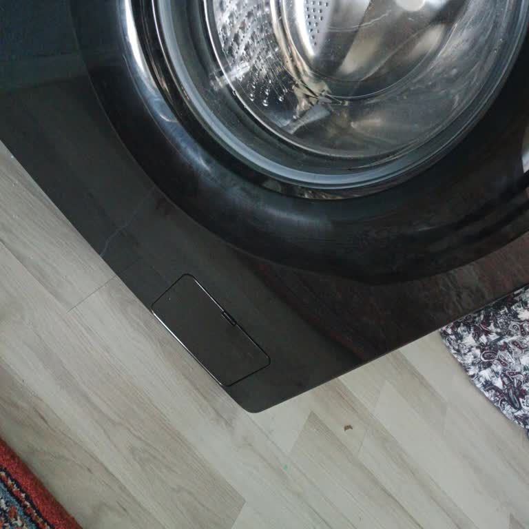 Garipçe Köyünde Bitmeyen Elektrik Kesintileri Hayatı Durma Noktasına Getirdi