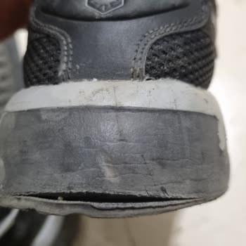 Satın Aldığım Ayakkabı 1 Ayda Deforme Oldu, İade Talebim Reddedildi