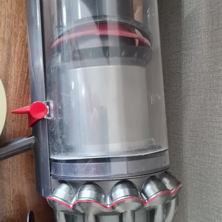 Dyson Süpürge Toz Haznesi Lastiği 6 Ayda Çıktı, Parça Stokta Yok