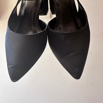 Elle Shoes Online'dan Alınan Ayakkabıda İlk Kullanımda Katlanma Ve Konforsuzluk