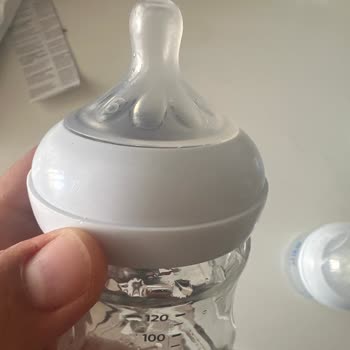 Ebebek Philips Avent Cam Biberon ve Uçlarında Akıtma Sorunu Yaşadım