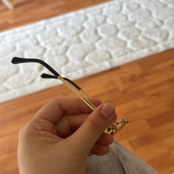 Yanlış Renk Ve Modelde Gözlük Gönderildi