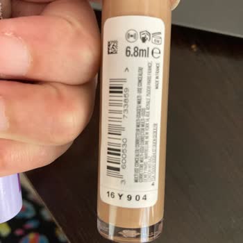 I Bought L'Oréal Revitalift on Amazon and Got Expired Warehouse Stock Instead