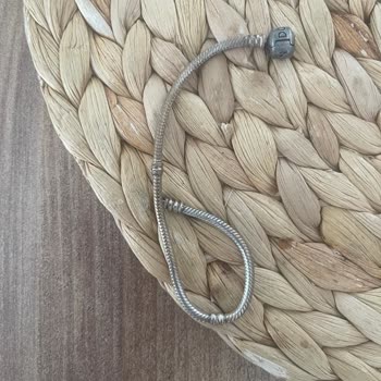 Pandora Bilekliğim Kısa Sürede Karardı, Yardım Bekliyorum