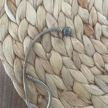 Pandora Bilekliğim Kısa Sürede Karardı, Yardım Bekliyorum