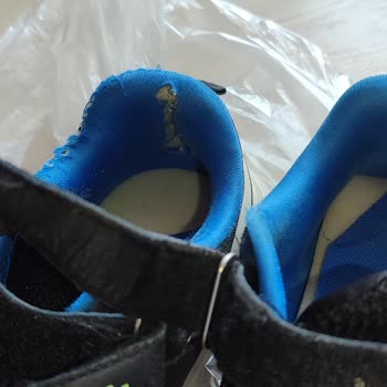 Kısa Sürede Yıpranan Ayakkabı ve Müşteri Hizmetleri Deneyimi