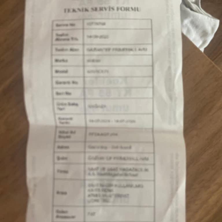 Saat Kordonu Soyuldu, Servis Ücret Talep Etti, Mağduriyetim Giderilmiyor