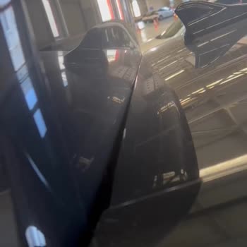 Volkswagen Servisinde Bagaj Amortisörü Sorunu Ve Yanlış Yönlendirme