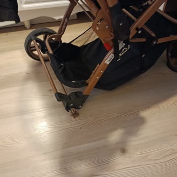 Uçuş Sonrası Bebek Arabam Kırık Teslim Edildi Üstüne Belge Ve Fatura İstediler