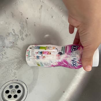 Son Kullanma Tarihi Geçmemiş Kefirler Köpürerek Fışkırdı!