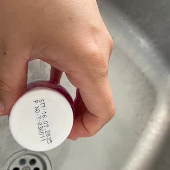 Son Kullanma Tarihi Geçmemiş Kefirler Köpürerek Fışkırdı!