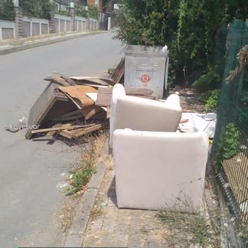 Sarıyer Belediyesi Çöp Hemen Alınsın Lütfen