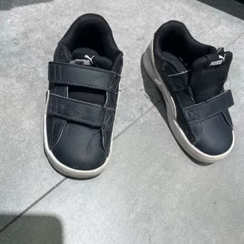 Kısa Sürede Deforme Olan Çocuk Ayakkabısı Ve İlgisiz İnceleme