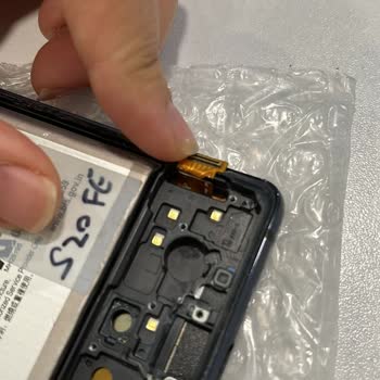 İade Reddedildi Ekranın Flex Kablosu Ben Göndermeden Yırtılmış