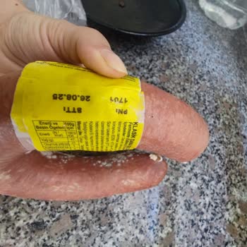 Migros'tan Aldığım Küflü Sucuk İçin İade Sorunu Yaşıyorum
