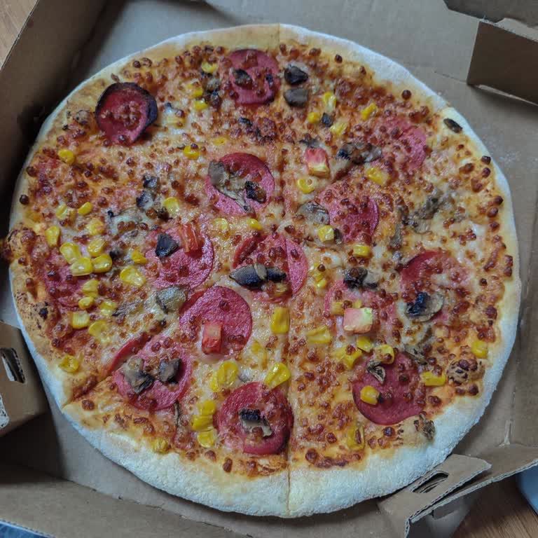 Domino's Pizza Soğuk Ve Pişmemiş Pizza Gönderdi!