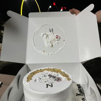 Özel Gün Pastam Yanlış Paketleme Yüzünden Mahvoldu, Mağduriyetim Giderilmedi