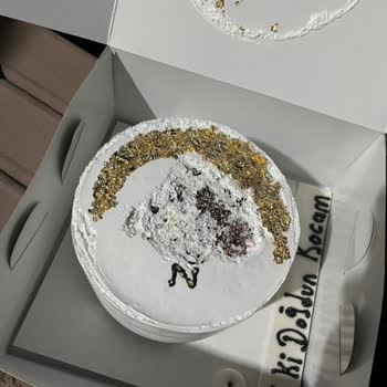 Özel Gün Pastam Yanlış Paketleme Yüzünden Mahvoldu, Mağduriyetim Giderilmedi