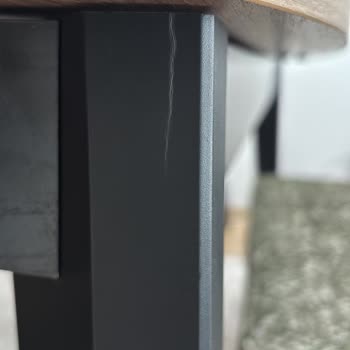 Kurulumdan Sonra Sallanan Masa Ve Çatlaklar İçin Aylarca Çözüm Bekledik