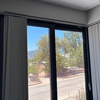 Dikey Perde Siparişimde Eksik Aparat Ve İlgisizlik Yaşadım