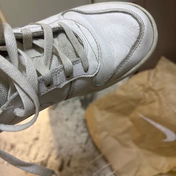 Nike Mağazasında Ayakkabı Değişimi Reddedildi Çalışan Tutumu Rahatsız Edici