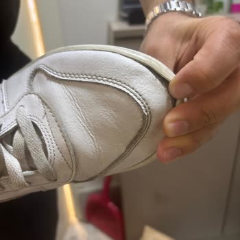 Nike Mağazasında Ayakkabı Değişimi Reddedildi Çalışan Tutumu Rahatsız Edici