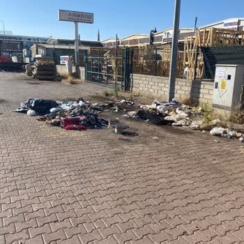 Çöp Sorununa Çözüm Bulunmuyor, Kurumlar Sorumluluktan Kaçıyor