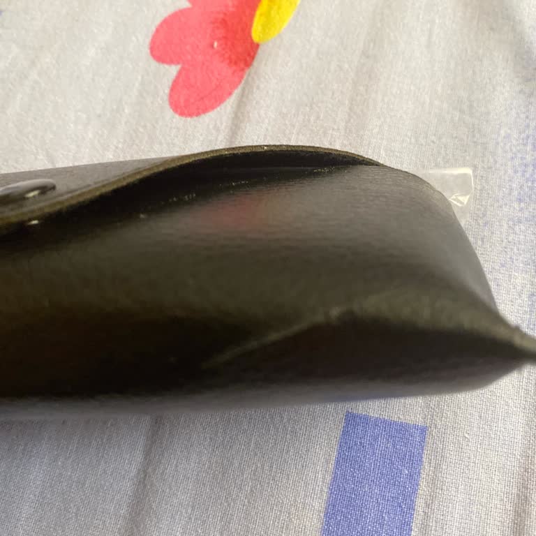 Beklentileri Karşılamayan Ürün Ve Hasarlı Kılıf Deneyimi